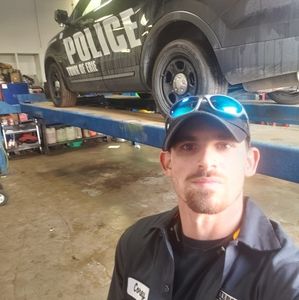 Meet your Posher, Corey r